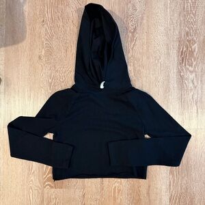 H&M black cropped hoodie
Size extra small
In great condition
